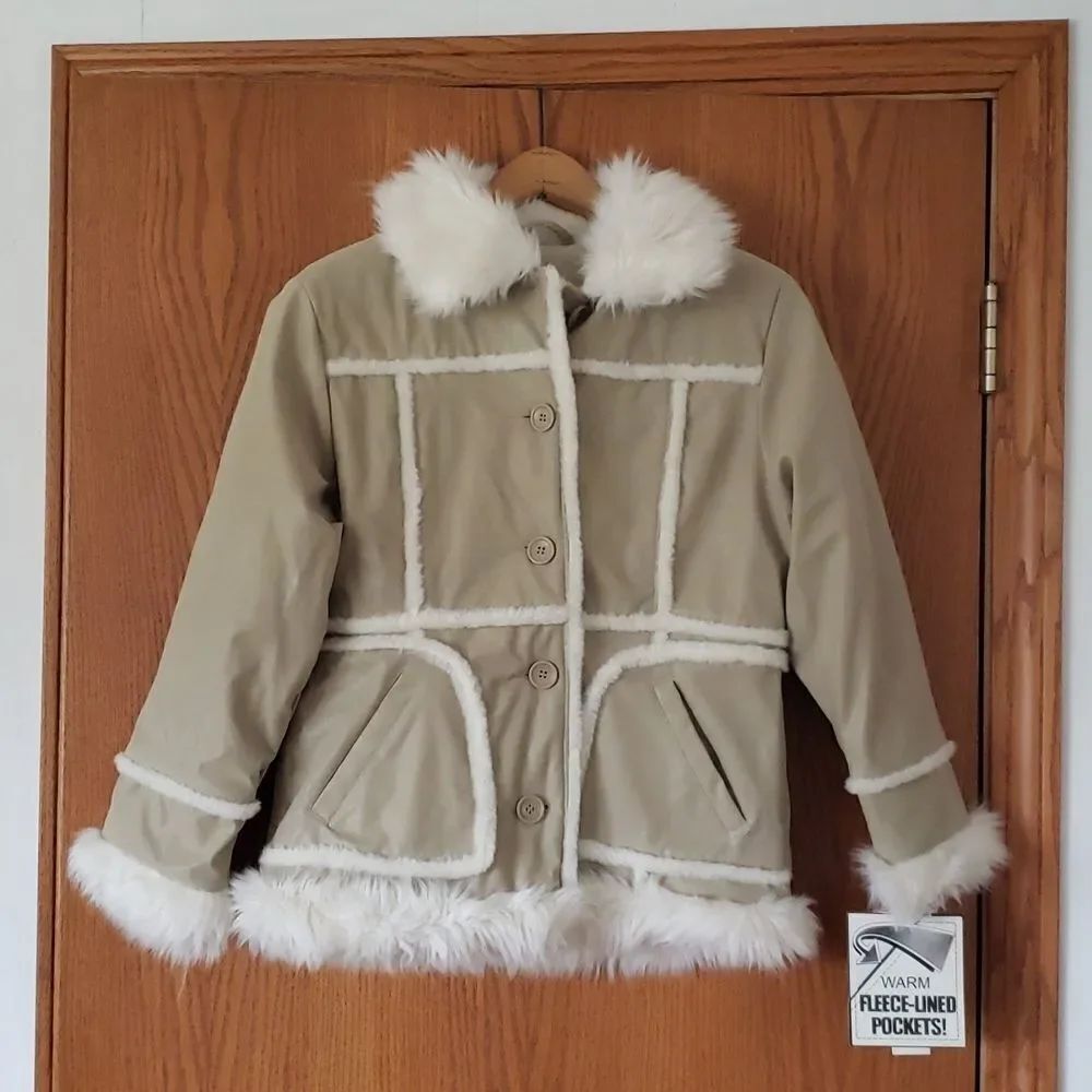 NWT Very Nice Arizona Fleece Lined Winter Coat Jacket with Faux Fur Trim Sz M